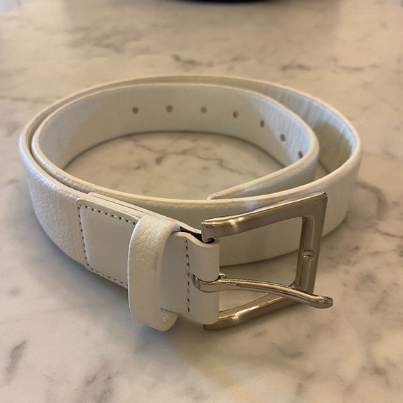 Murano Other - EUC Murano White Leather Belt Silver Buckle Sz 34